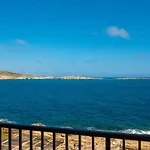 Islet Promenade Seafront - 1 Bedroom With Sea View Balcony By Getawaysmalta