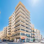 Islet Promenade Seafront 1 Bedroom With Sea View Balcony By Getawaysmalta St. Paul's Bay