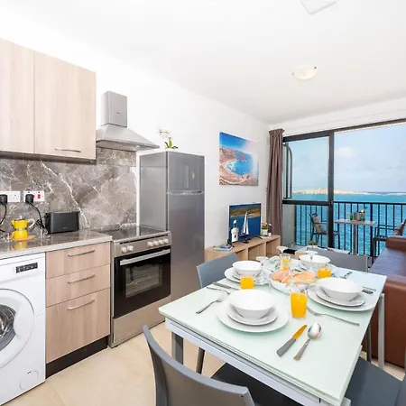 Islet Promenade Seafront - 1 Bedroom With Sea View Balcony By Getawaysmalta 公寓 4*