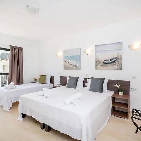 Islet Promenade Seafront 1 Bedroom With Sea View Balcony By Getawaysmalta Apartamento