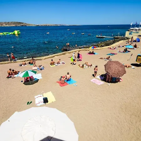 Daire Islet Promenade Seafront 1 Bedroom With Sea View Balcony By Getawaysmalta *