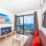Islet Promenade Seafront 1 Bedroom With Sea View Balcony By Getawaysmalta Apartament