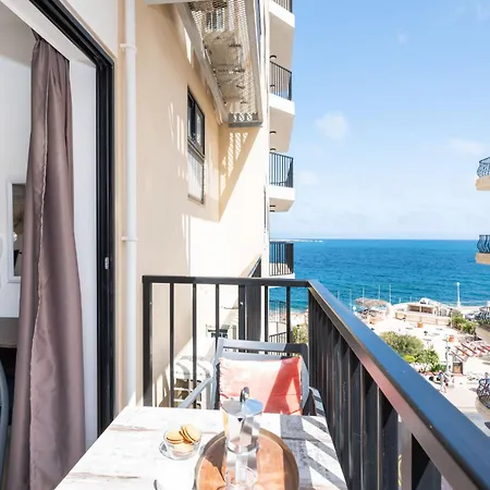 Islet Promenade Seafront 1 Bedroom With Sea View Balcony By Getawaysmalta *